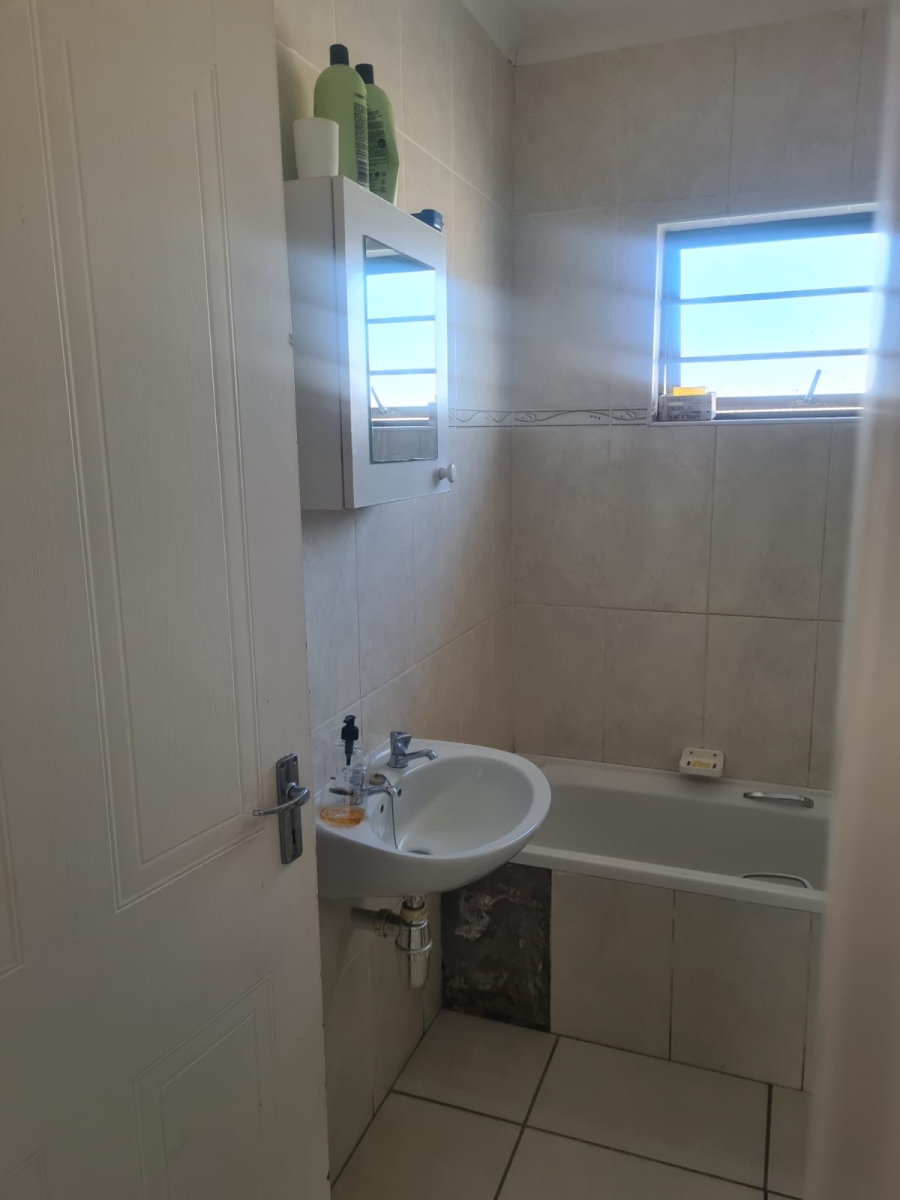 To Let 2 Bedroom Property for Rent in Gonubie Eastern Cape
